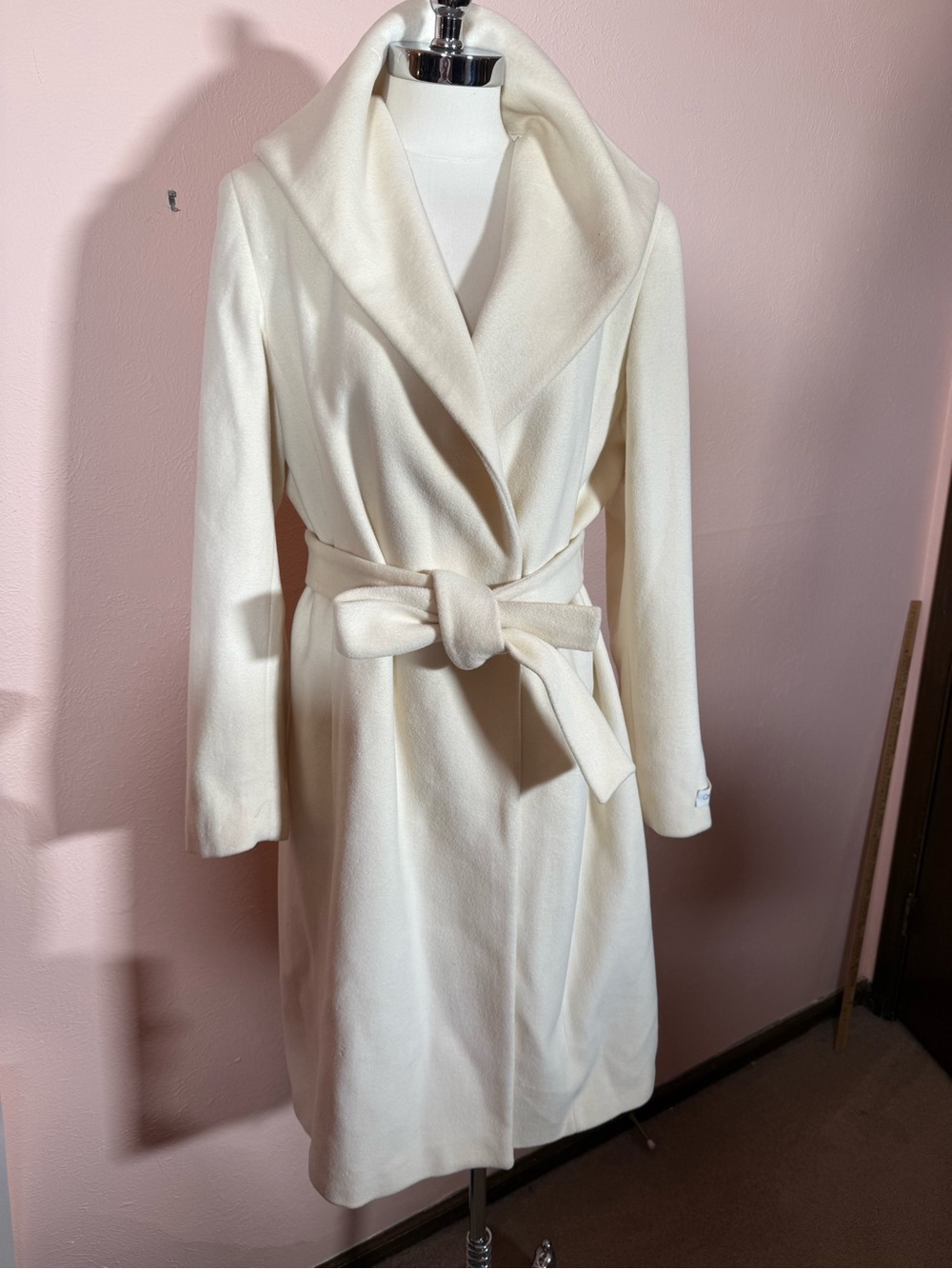 Calvin Klein wool angora ivory cream minimalist wrap belted trench coat medium
